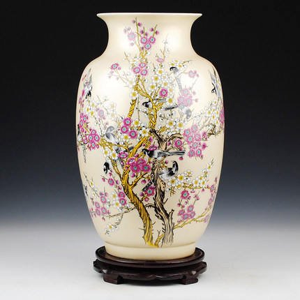 Golden Birds Annunciation Plum Vase Jahrriesnge porcelain of goldentimes times announcement vase cna0063