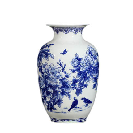 Peony pattern winter melon shape blue and white bone china vase Jahrriesnge porcelain of peony bone china vase cna0937