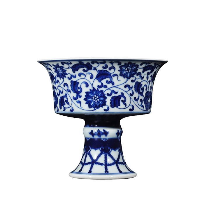 Hand-painted blue and white tangled lotus ceramic sanskrit goblet Jahrriesnge porcelain of cna1369